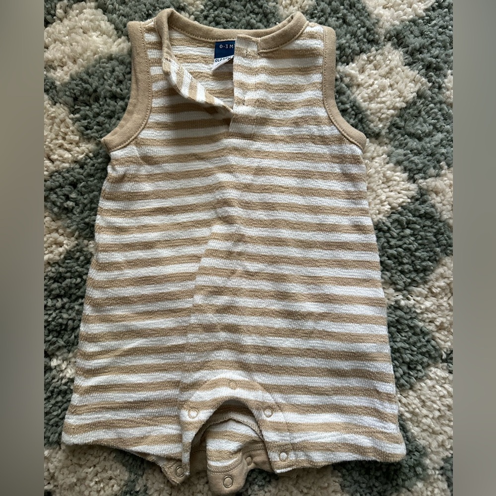 Baby romper, old navy, beige, like new